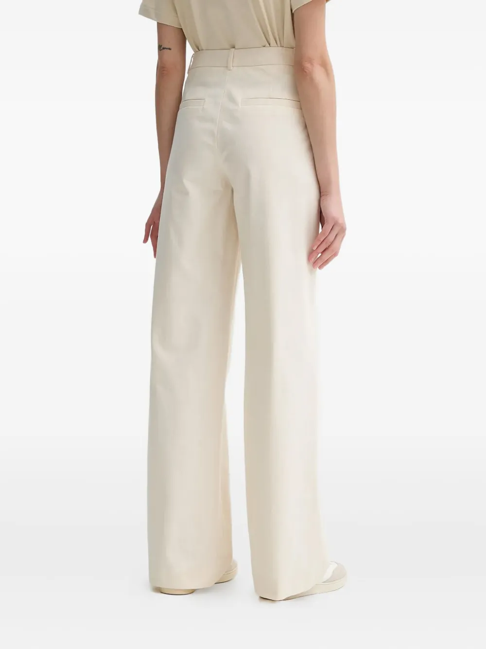 A.P.C. Straight broek met paspelzakken Beige