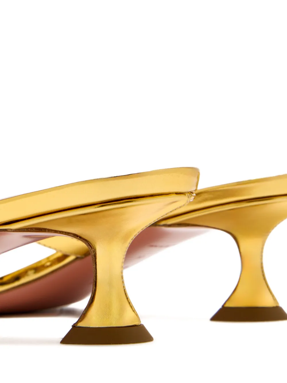 Amina Muaddi 45 mm Juliette sandalen Geel