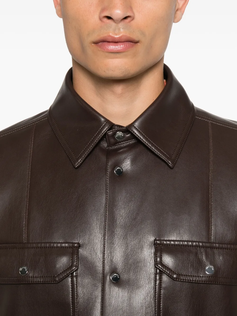 Nanushka Braylo overhemd met gesmockte zak Bruin