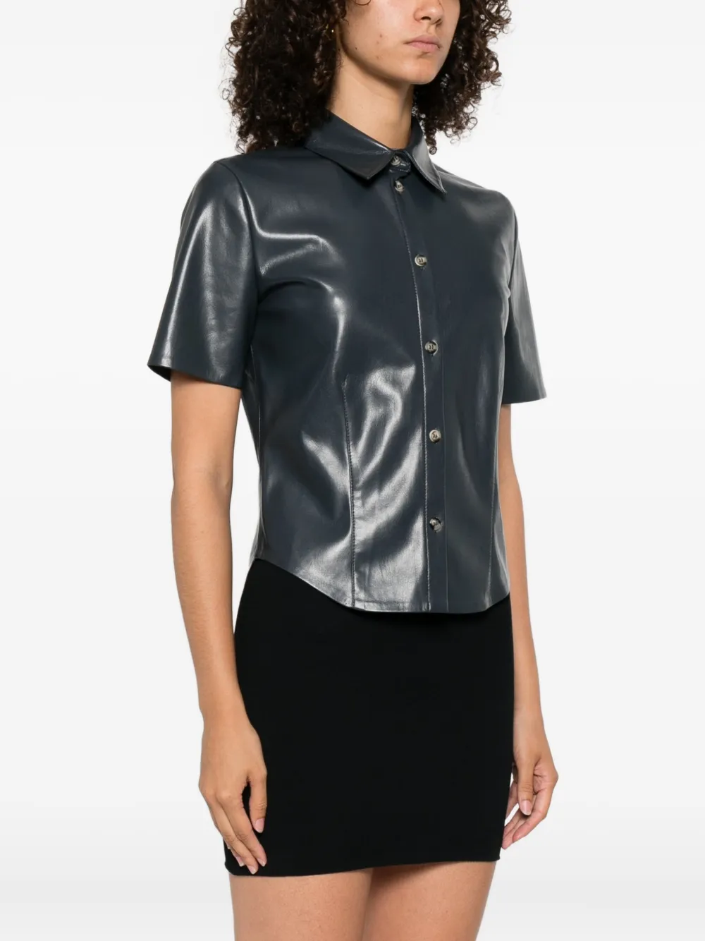 Nanushka Clare blouse met korte mouwen en knopen Blauw