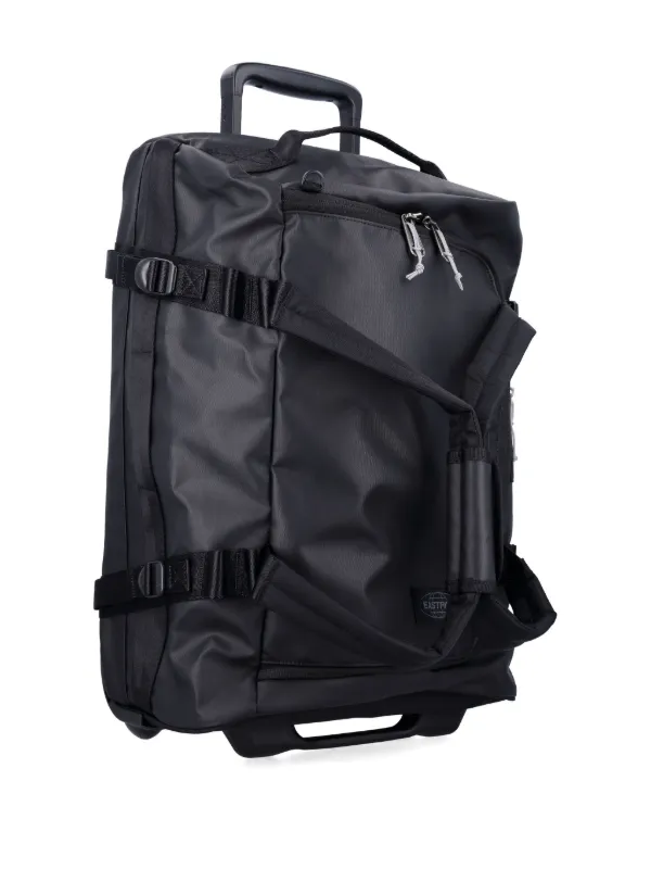 EASTPAK ブラック キャリーケース　スーツケース EASTPAK（イーストパック ）の「EASTPAK(イーストパック