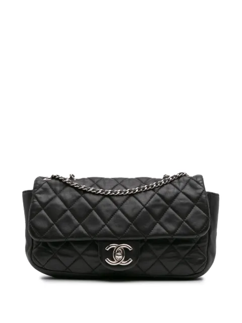CHANEL Pre-Owned 2010-2011 Medium Quilted Lambskin Coco Rain Flap shoulder bag