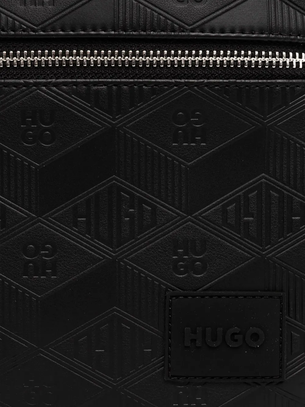 HUGO Messengertas met logopatch en reliëf Zwart