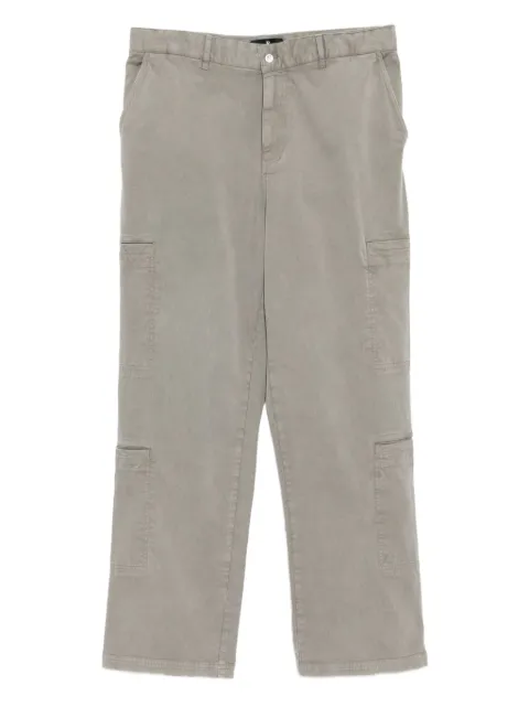 Represent pantalones cargo Season