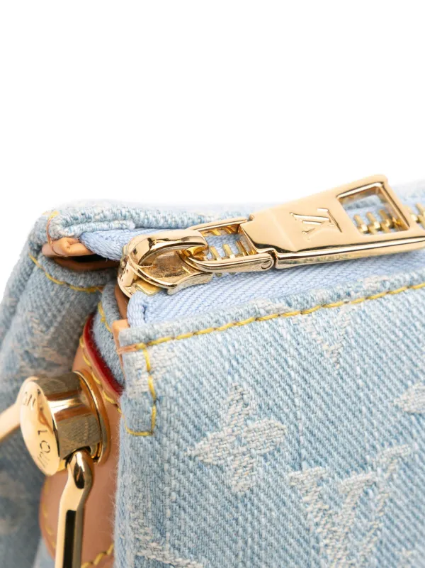 Louis Vuitton Pre-Owned 2021-2025 Monogram Denim Coussin BB