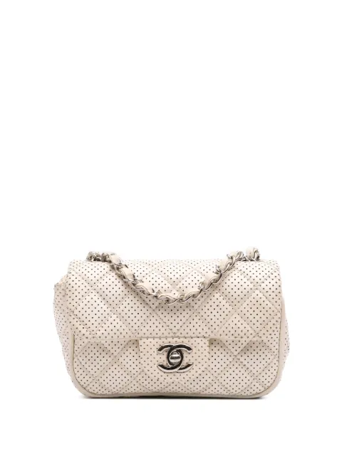 CHANEL Pre-Owned bolsa crossbody Punch Flap mini de piel de cordero con perforaciones 2014