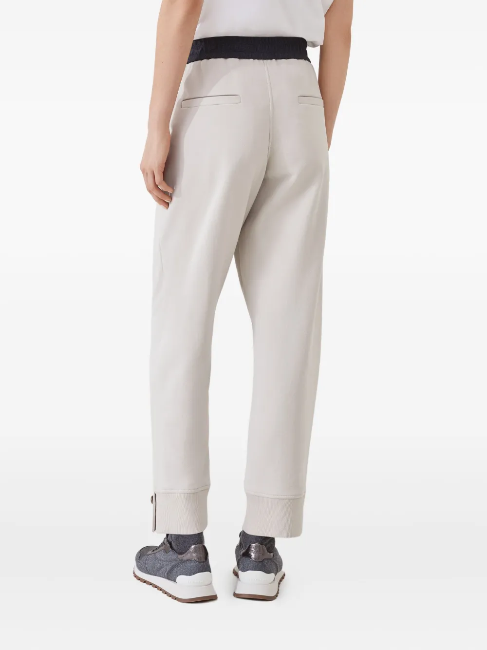 Brunello Cucinelli Joggingbroek met knoopmanchetten Beige