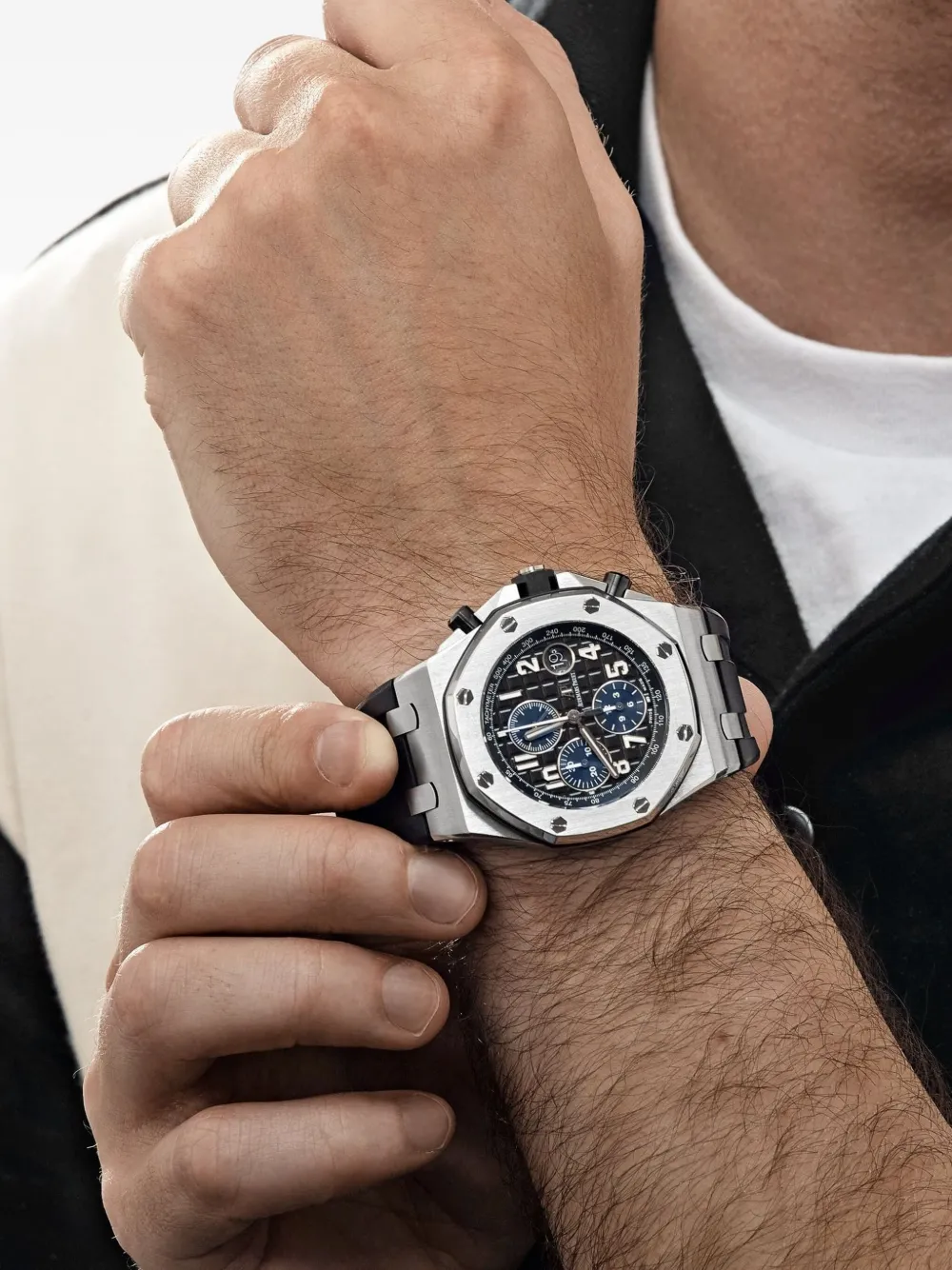 Audemars Piguet pre owned montre Royal Oak Offshore 42 mm | Montres élégantes pre-owned | Image 2