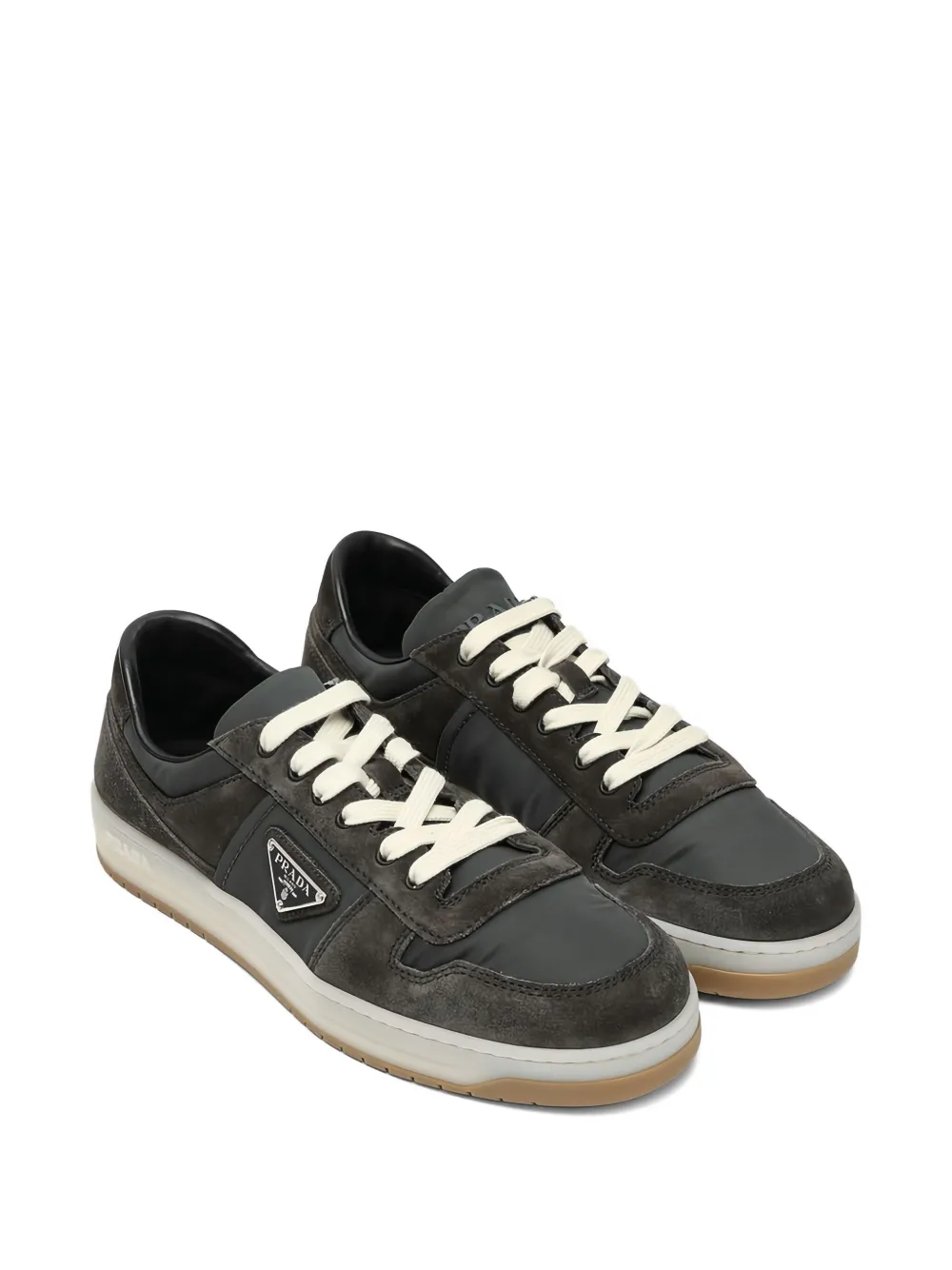 Prada Sneakers met triangel logo Grijs