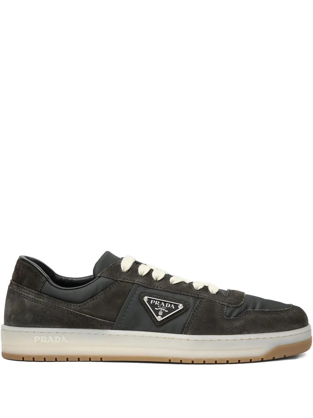 Prada Sneakers met triangel logo Grijs