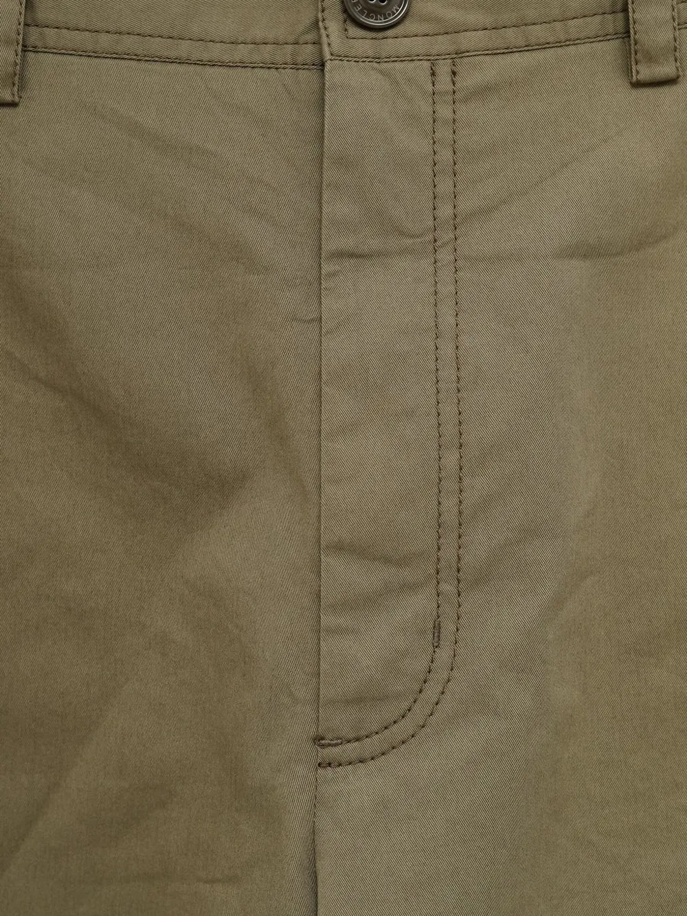 Moncler Cargo shorts met zakken Groen