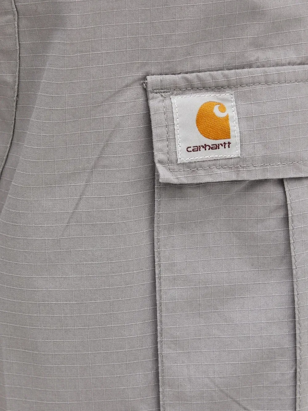 Carhartt WIP cargo-pocket shorts Grijs
