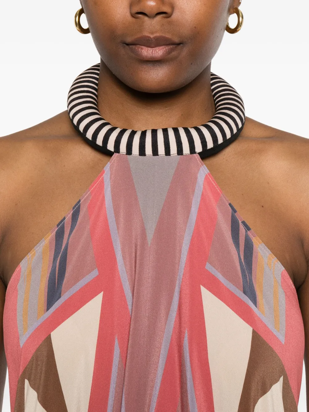 Volantis Maxi-jurk met halternek en geometrische print Beige