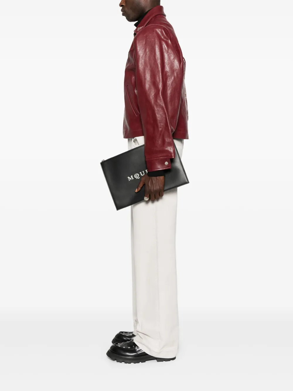 Alexander McQueen Clutch mit Logo-Print | Image 2