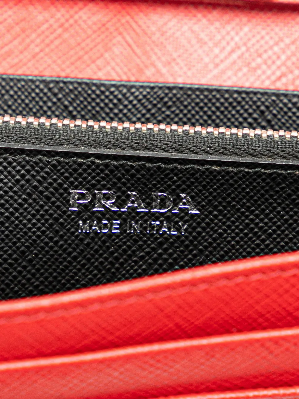 Pre-owned Prada 2000-2013 Saffiano Grommet Wallet On Chain Crossbody Bag In Red