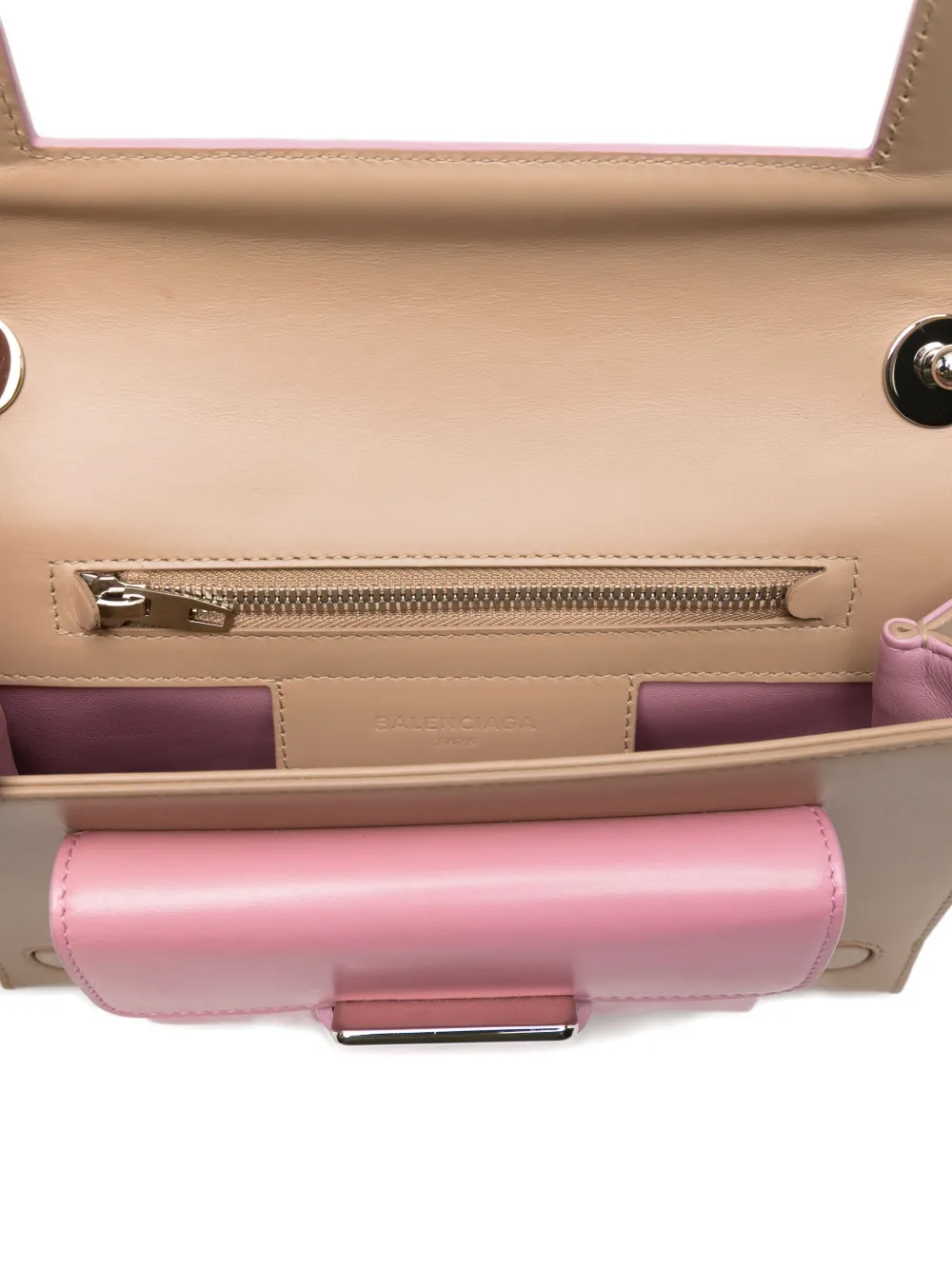 Balenciaga Schoudertas met schakelketting en omslag Beige