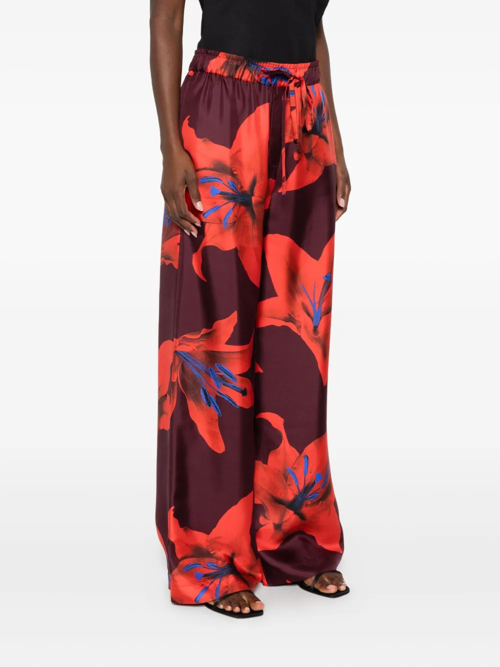 Alexander Mcqueen Floral-print Trousers In Red