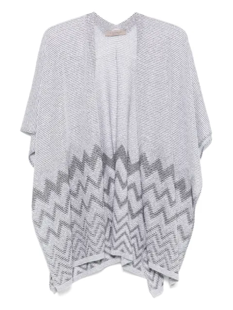D.Exterior zigzag-pattern cape