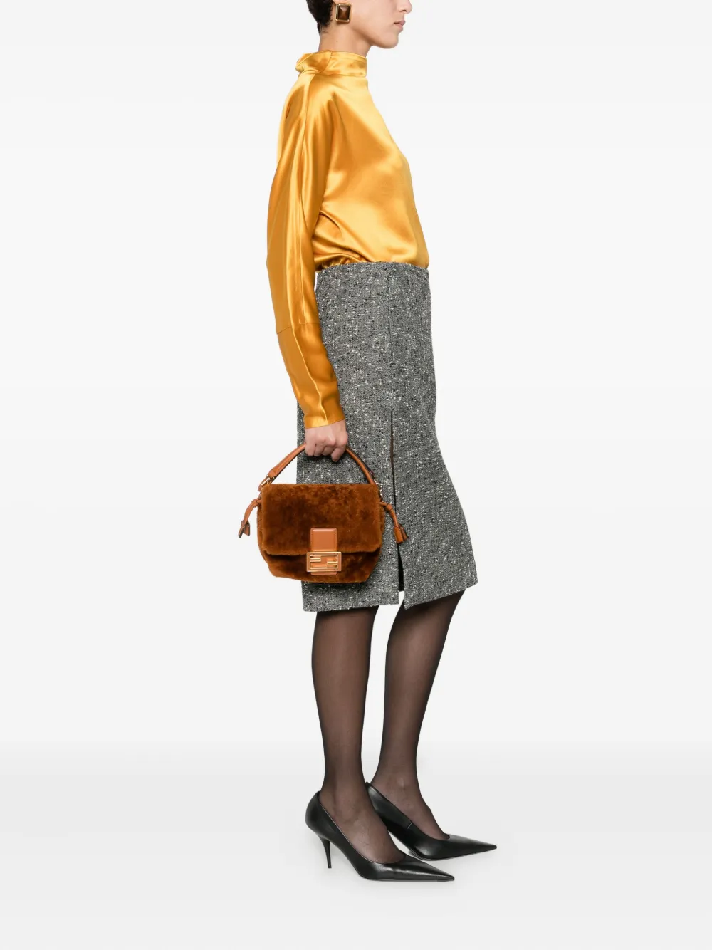 FENDI Kleine Mamma Baguette crossbodytas Bruin