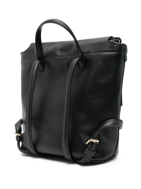 【FENDI】レザー バックパック 黒 FENDI レザー バックパック | ブラック | FARFETCH JP