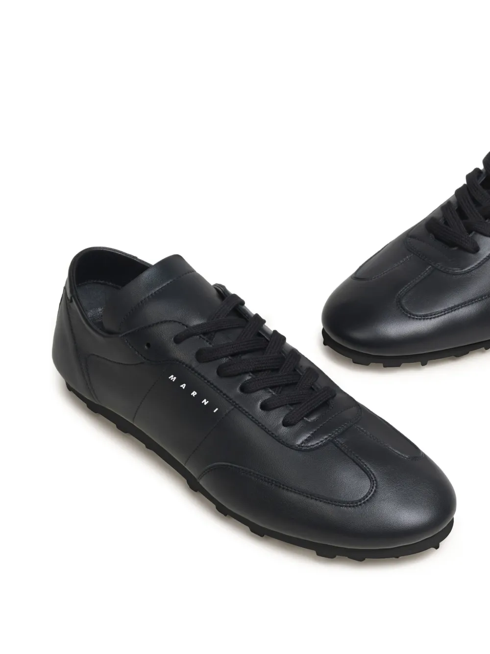 Marni Athletic sneakers met veters Zwart