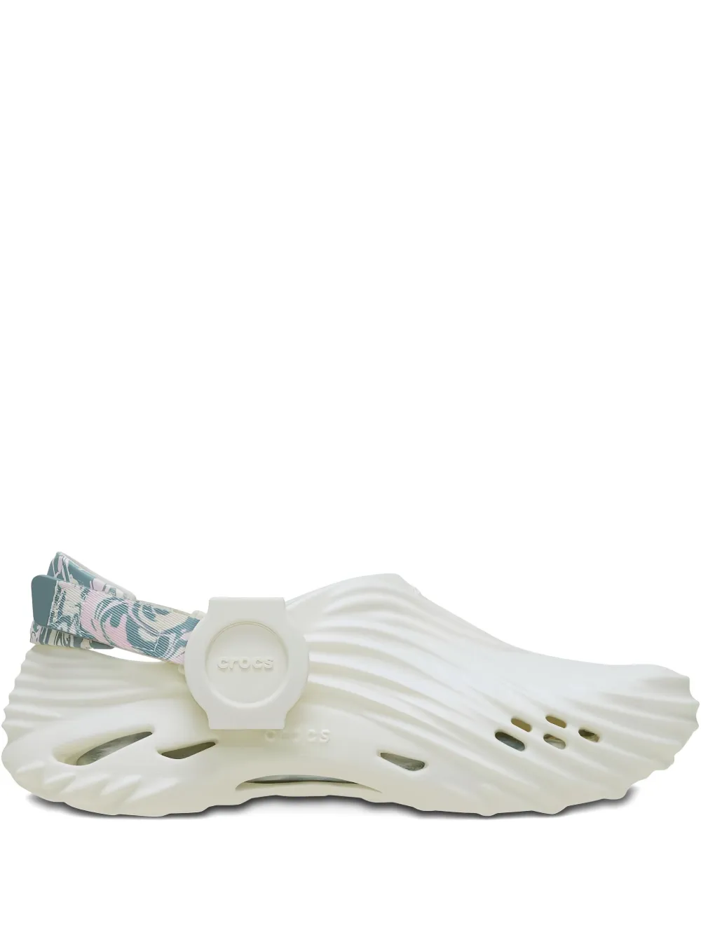 Crocs Echo Wave "G-SHOCK" clogs White