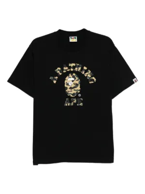 A BATHING APE® logo-printed T-shirt | Black | FARFETCH