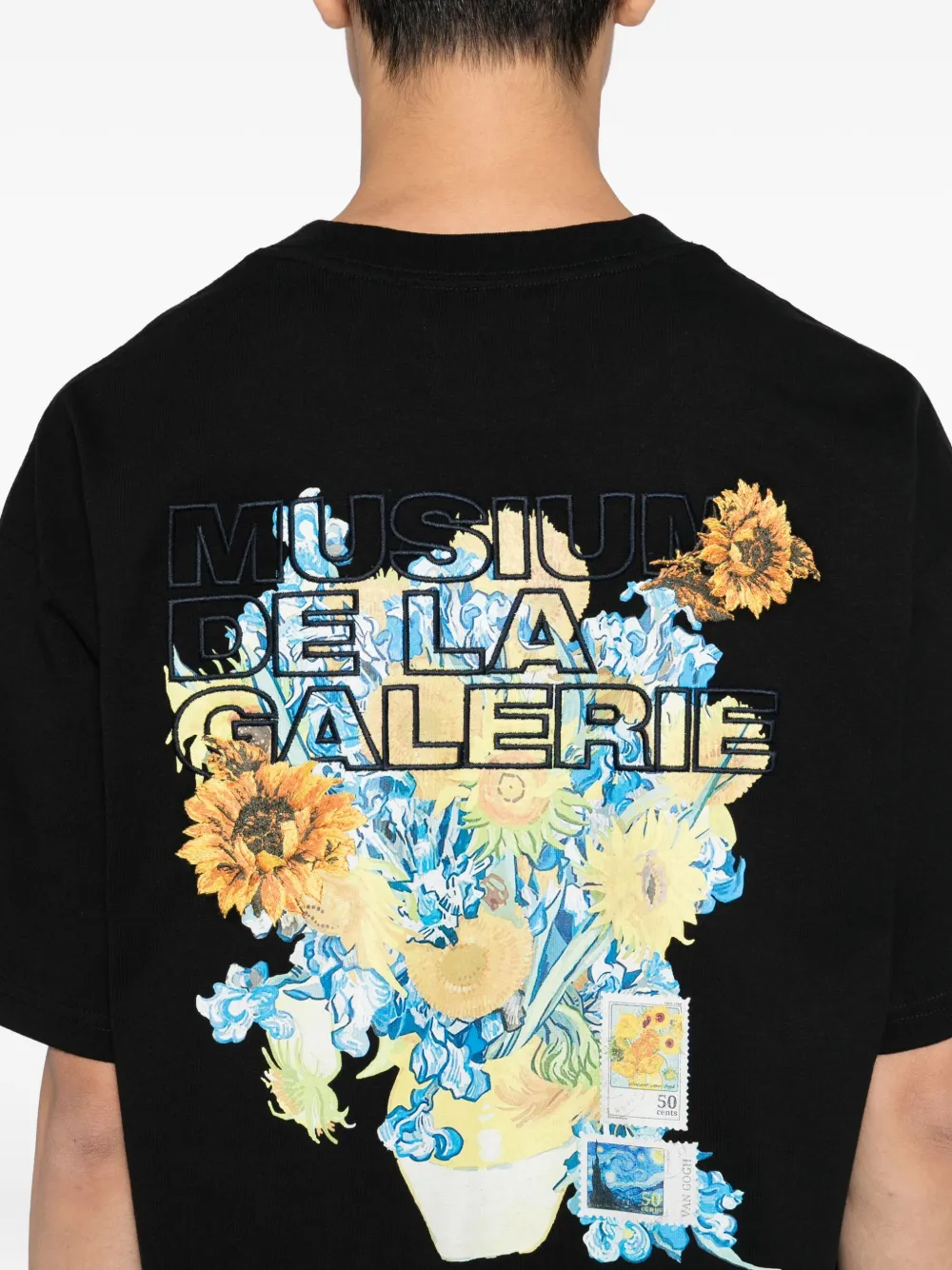 Musium Div. T-shirt met geborduurd logo Zwart