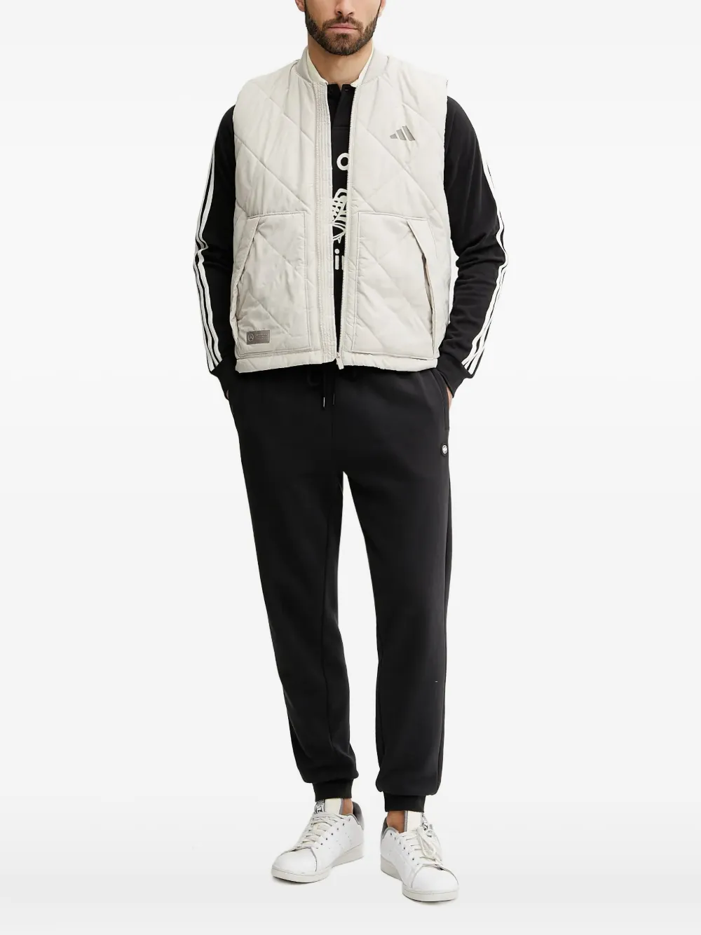 adidas x Mercedes-AMG Petronas Formula One Team Premium gilet | Waistcoats & Gilets | Image 2