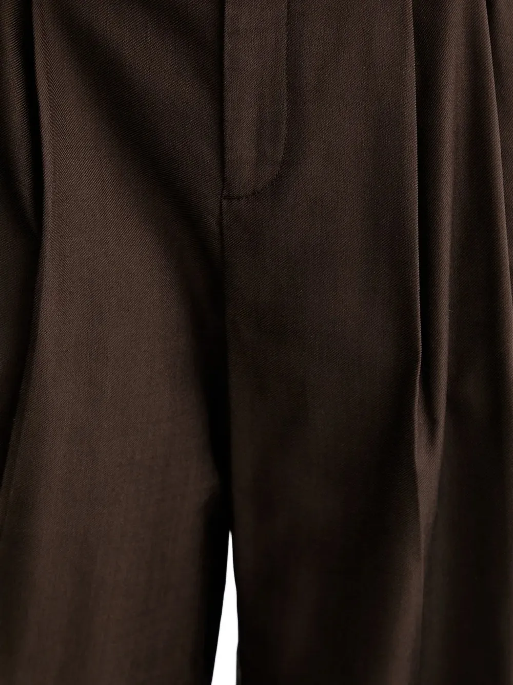 A.l.c Pleated Side-pockets Shorts In Brown