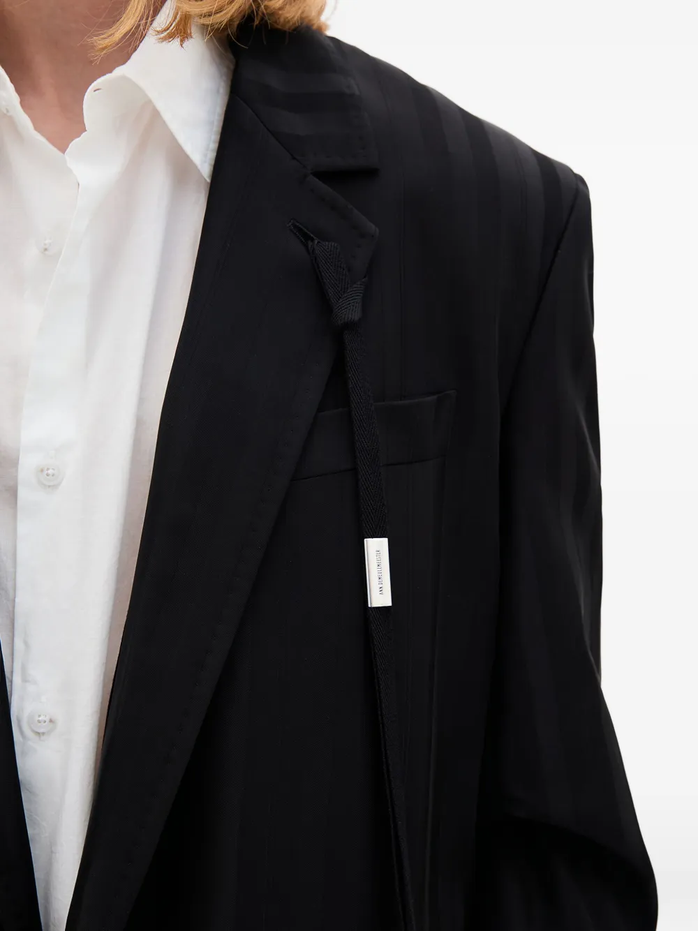 strap-detail blazer