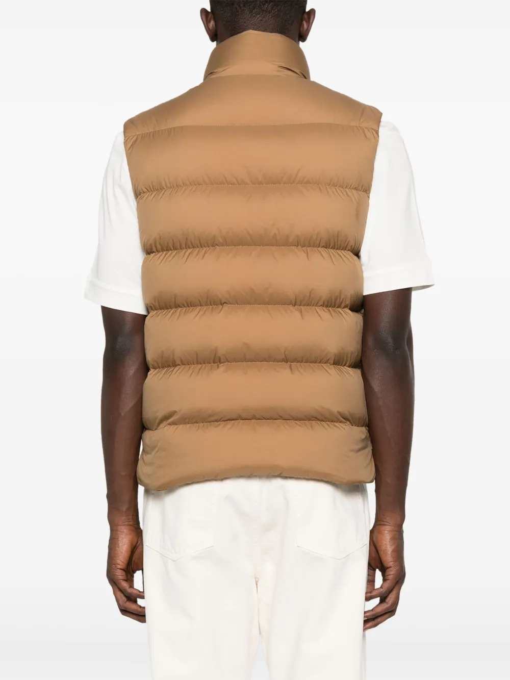 Moncler Gewatteerde bodywarmer met knoopsluiting Beige