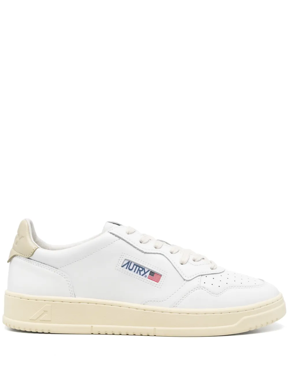 Autry Medalist low sneakers White