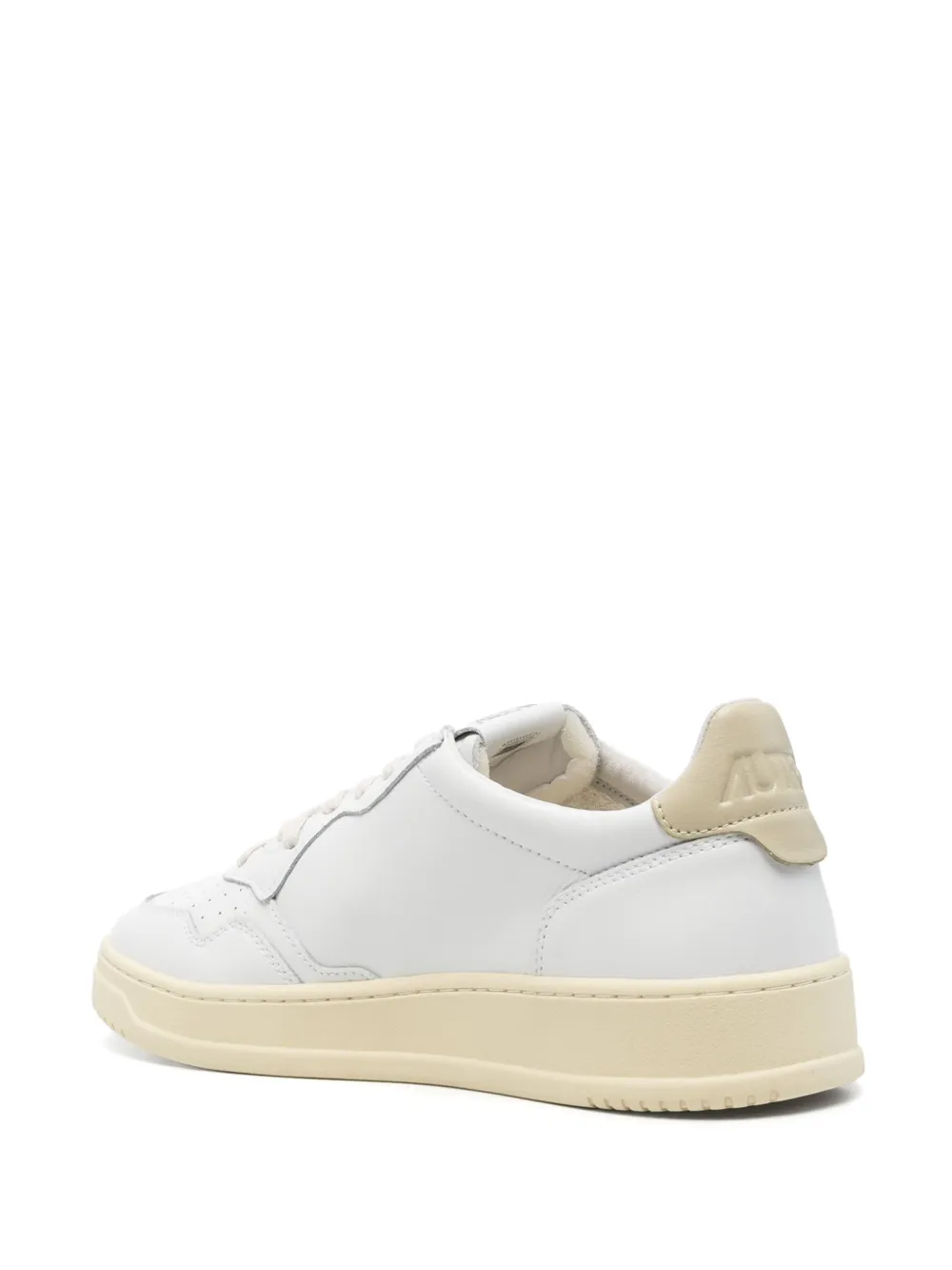 Autry Medalist low sneakers White