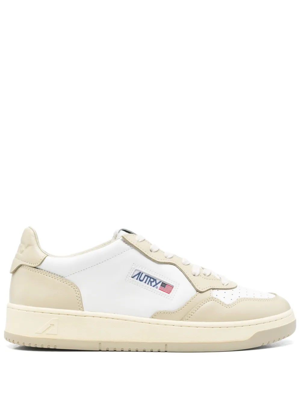 Autry Medalist low sneakers White