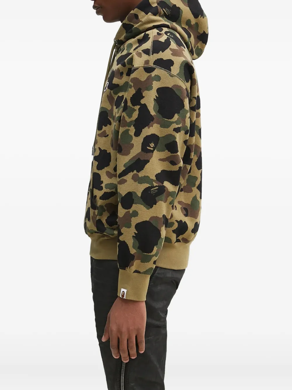 A BATHING APE® camouflage-pattern hoodie | Hoodies | Image 2