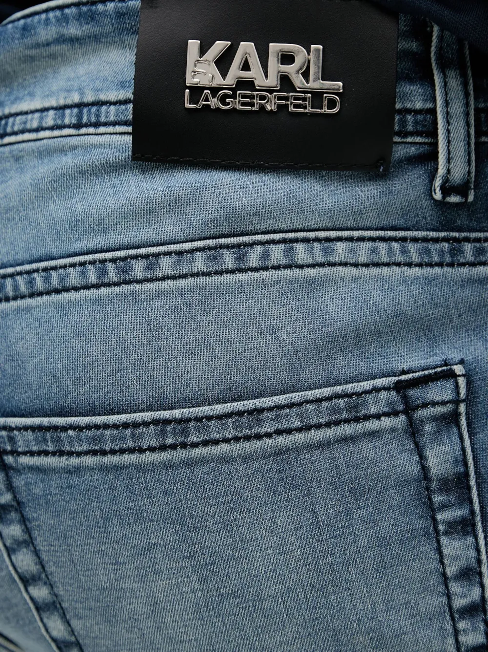 Karl Lagerfeld Denim shorts met cuffs Blauw