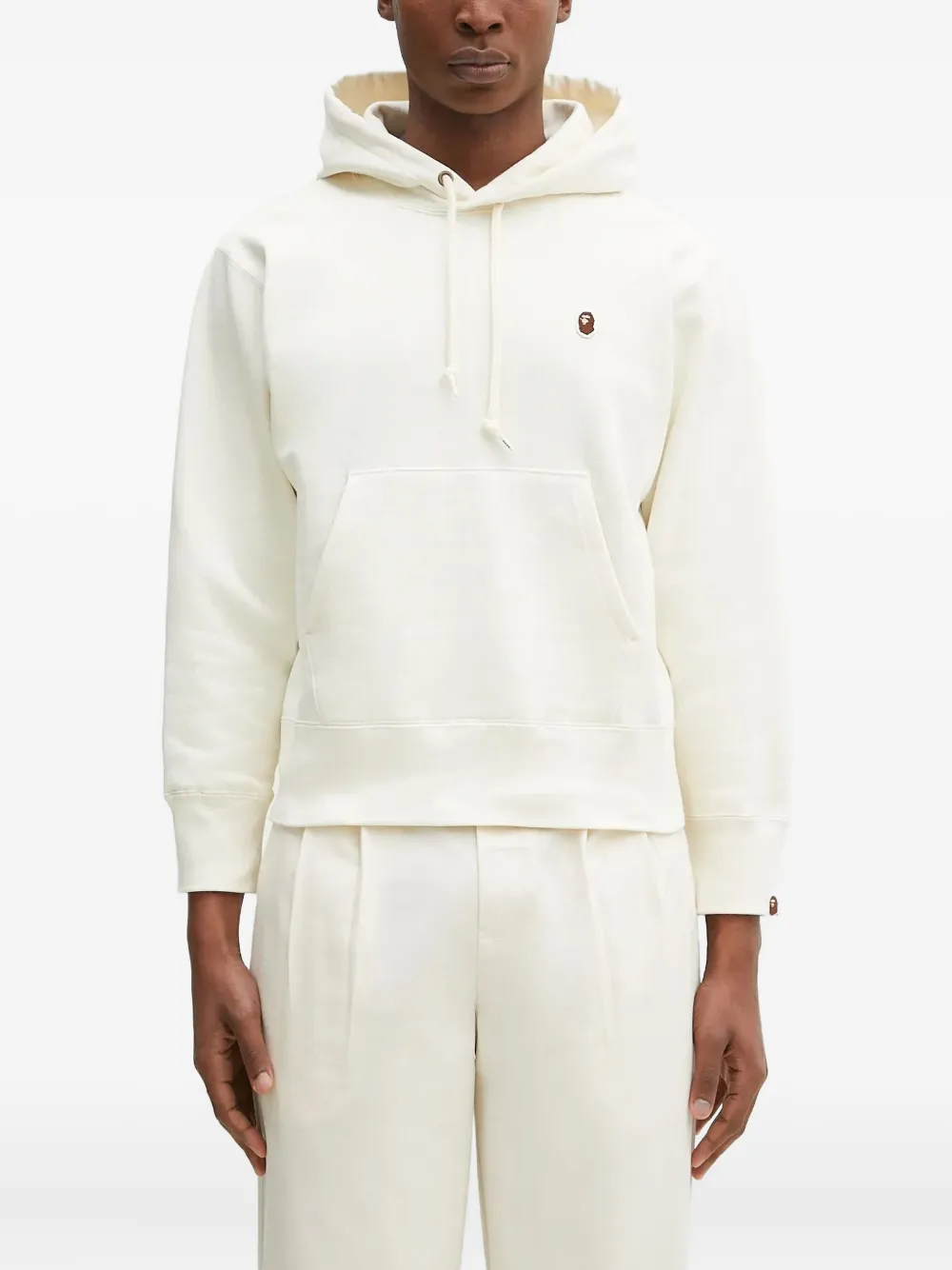 A BATHING APE® logo-embroidered hoodie - Bianco