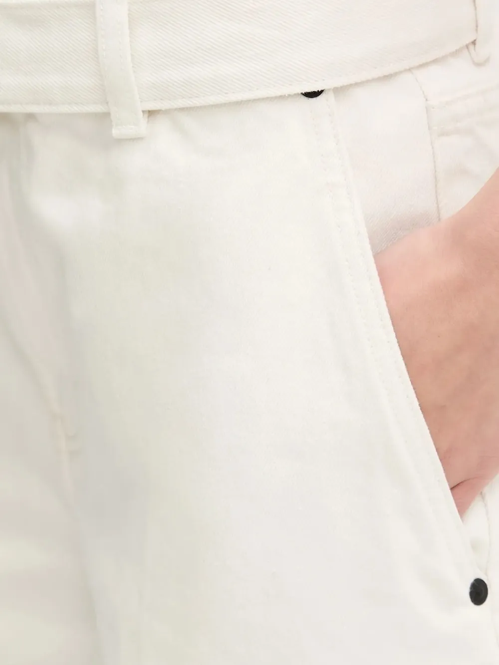 Hugo Boss Belted Shorts In Neutral