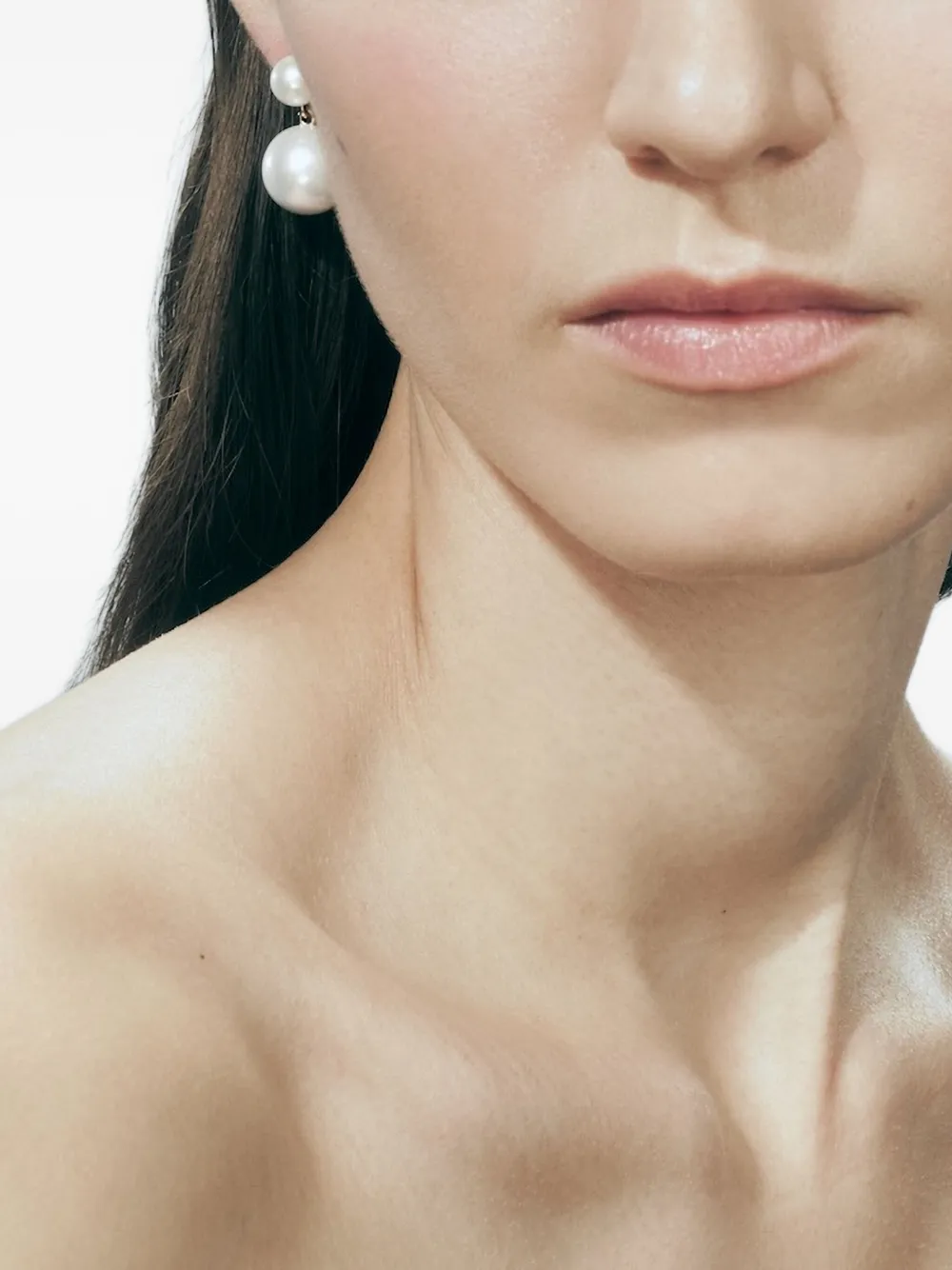 Sophie Bille Brahe 14K yellow gold Venus Moon earrings | Fine Jewelry | Image 2