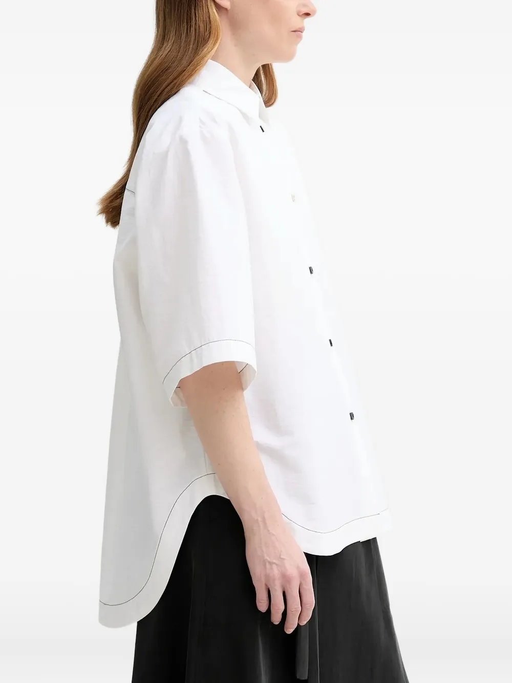 AERON Blouse met korte mouwen en gewelfde afwerking - Wit
