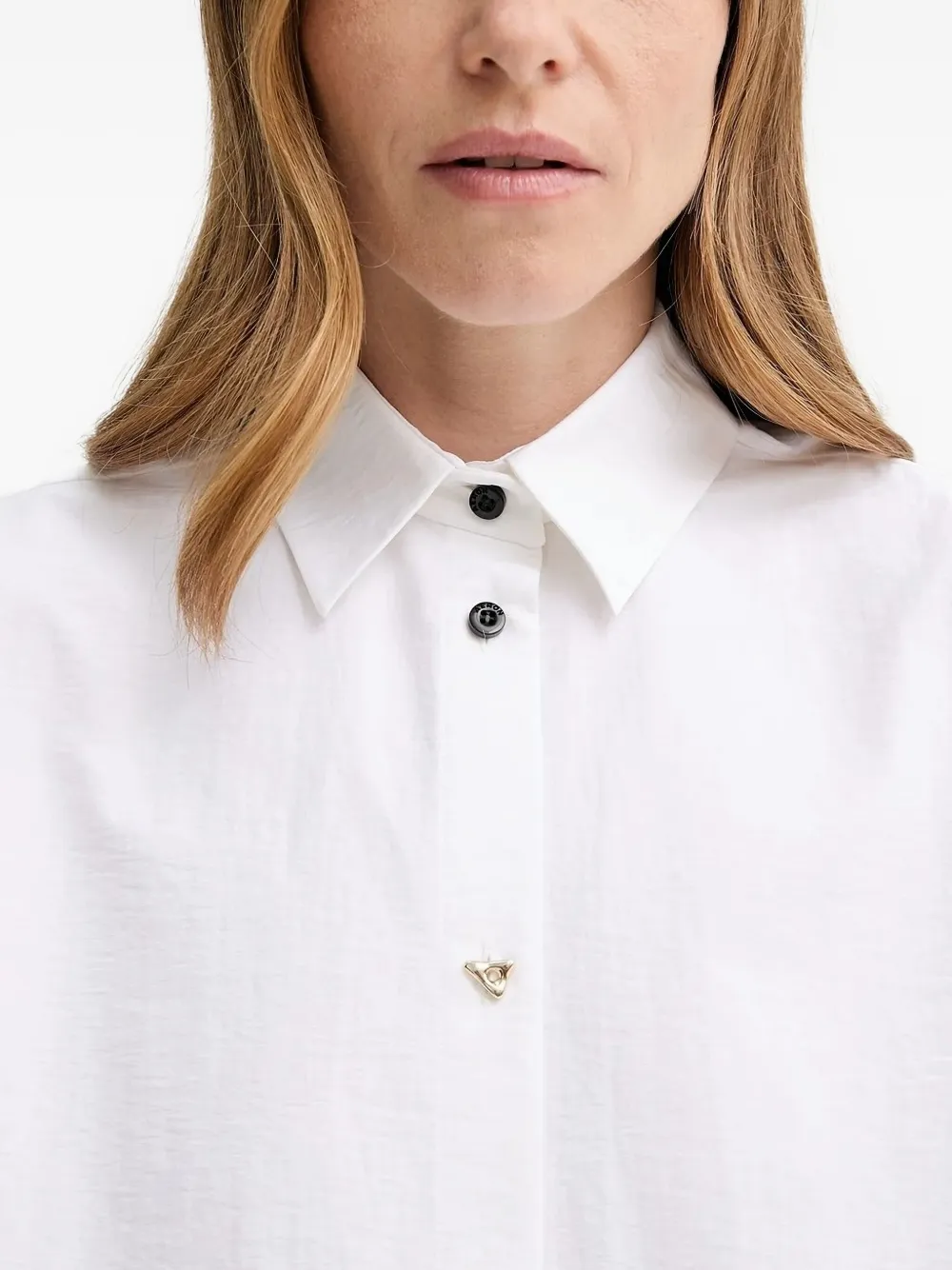 AERON Blouse met korte mouwen en gewelfde afwerking Wit