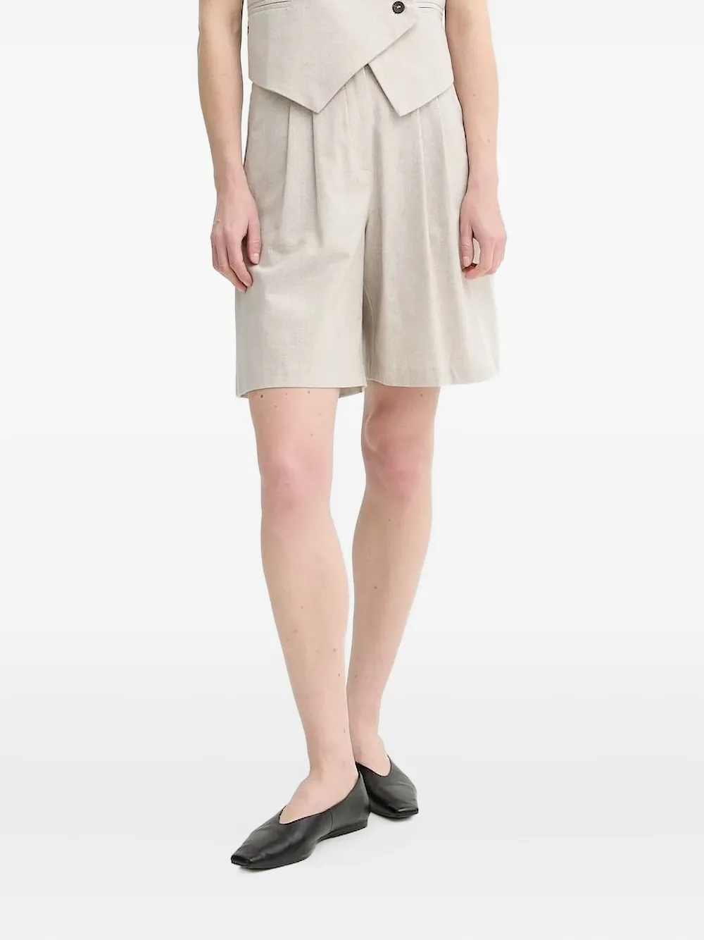 ALOHAS High waist shorts met geplooide voorkant Beige