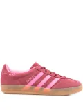 adidas Gazelle three-stripe suede sneakers - Pink