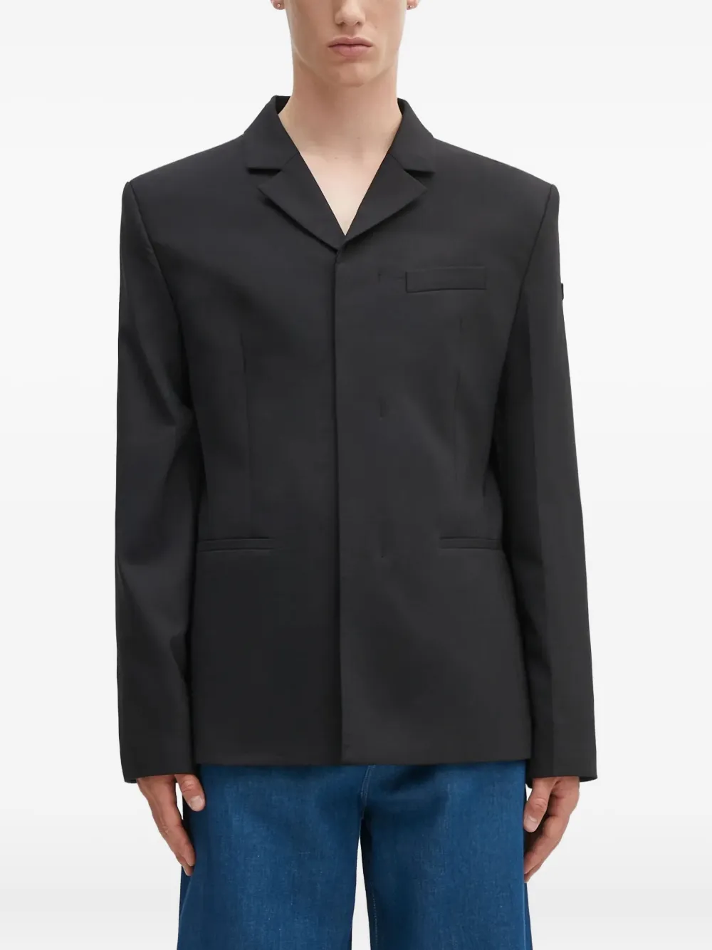 single-breasted suit jacket