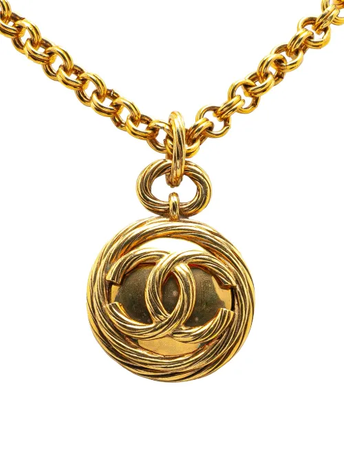 Collier en plaqué à pendentif CC (1993) - CHANEL Pre-Owned - Modalova