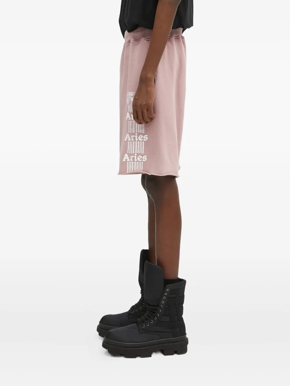Aries Aged Ancient Column Print Shorts In Pink