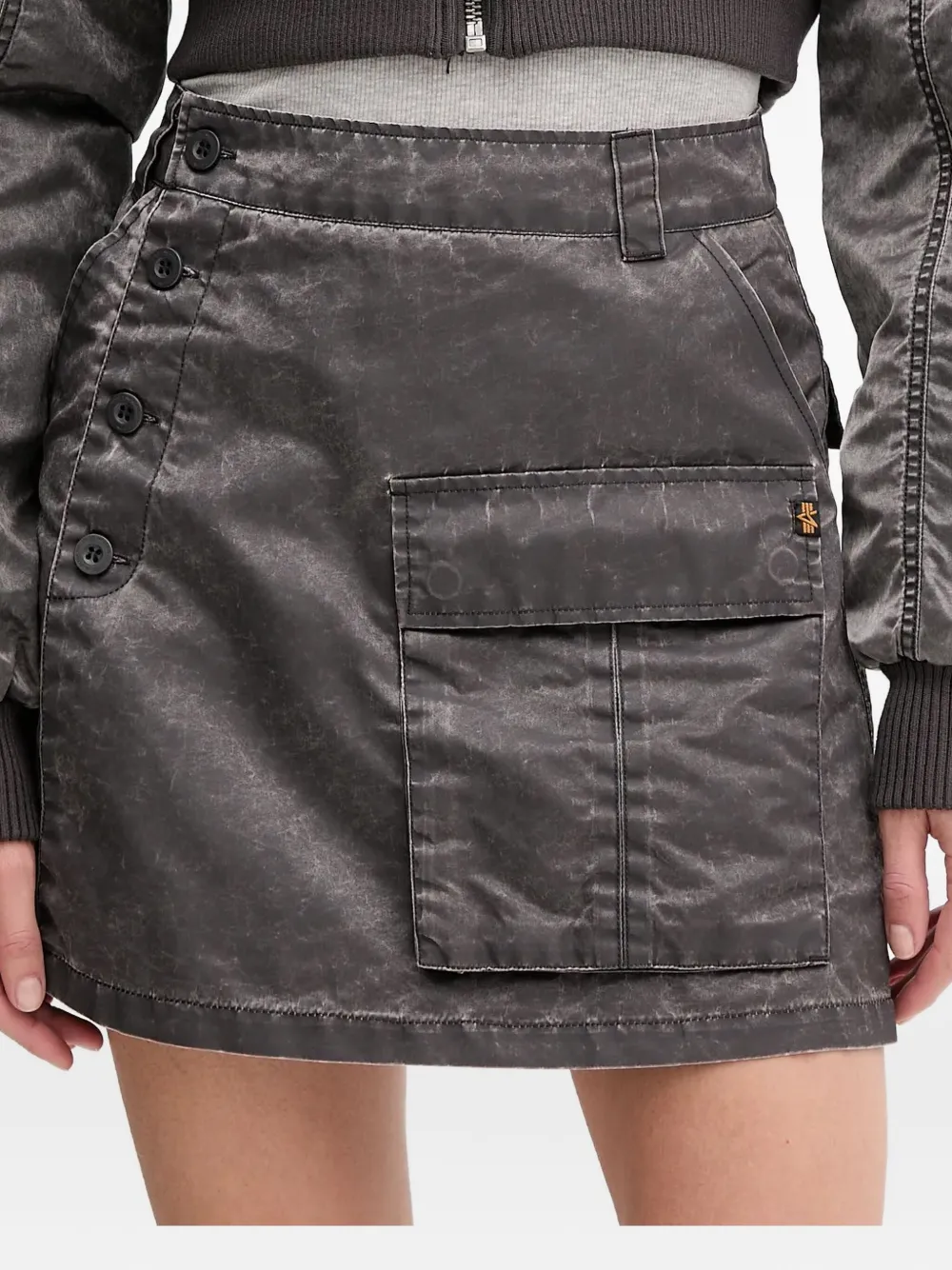 Alpha Industries button-fastening cargo skirt | Grey | Image 1