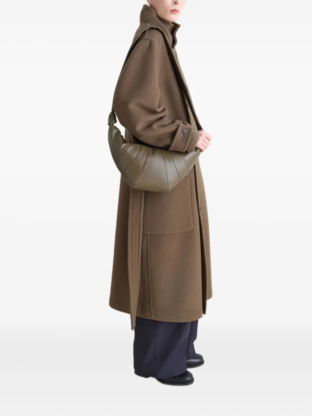 LEMAIRE medium Croissant panelled shoulder bag Groen