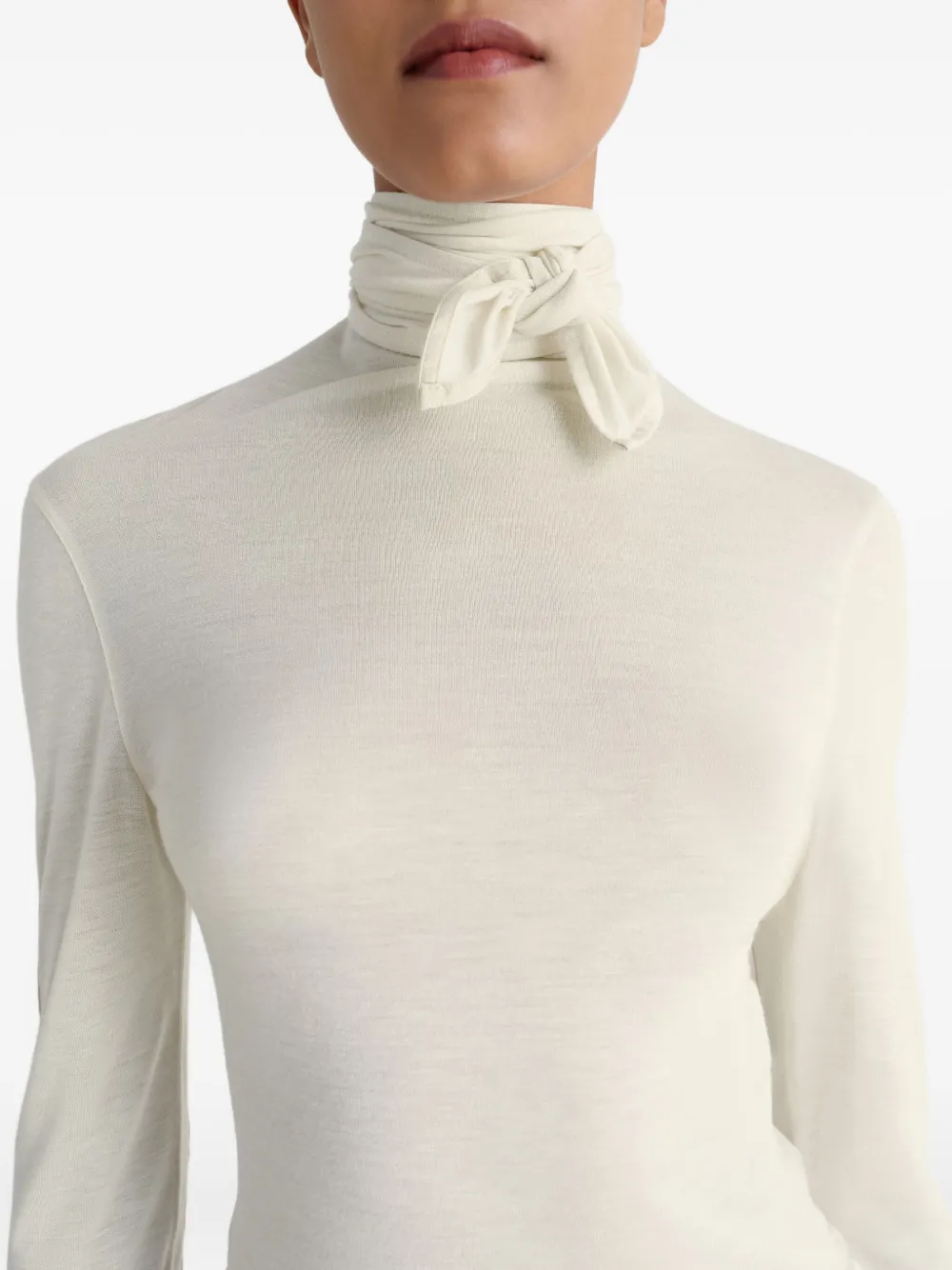 LEMAIRE T-shirt met gestrikte hals Wit